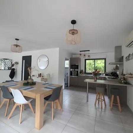 Maison Climatisee De 3 Avec Piscine Privee Sotta